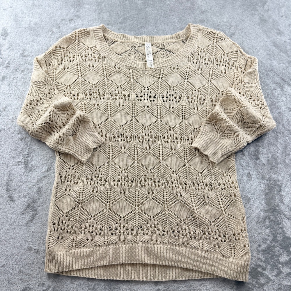 Pina Rossi Petite Women's Medium Beige Crochet Knit Sweater